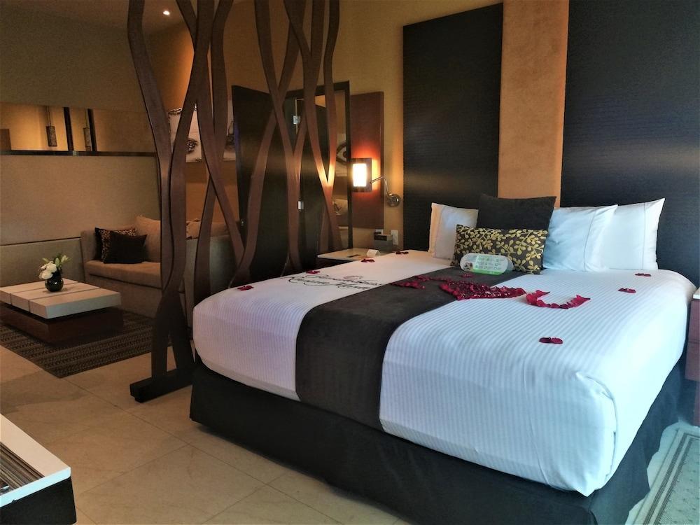 Generations Riviera Maya Family Resort Catamaran, Water Park & More Inclusive Puerto Morelos Eksteriør bilde